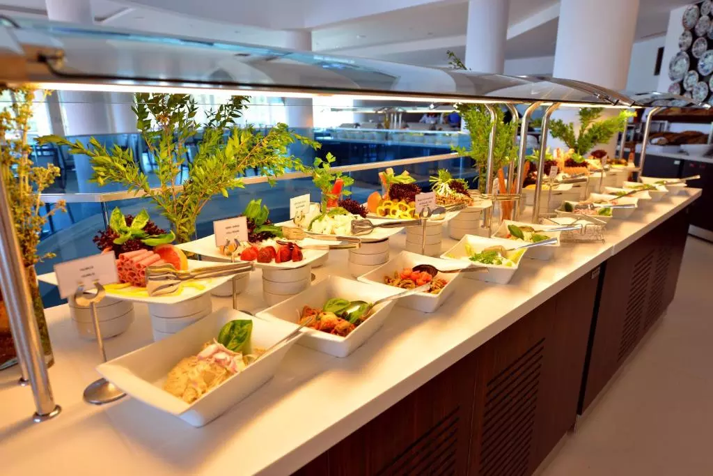 سلف دسر هتل گارسیا ریزورت اند اسپا